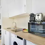 Studio In The Heart Of The Marais